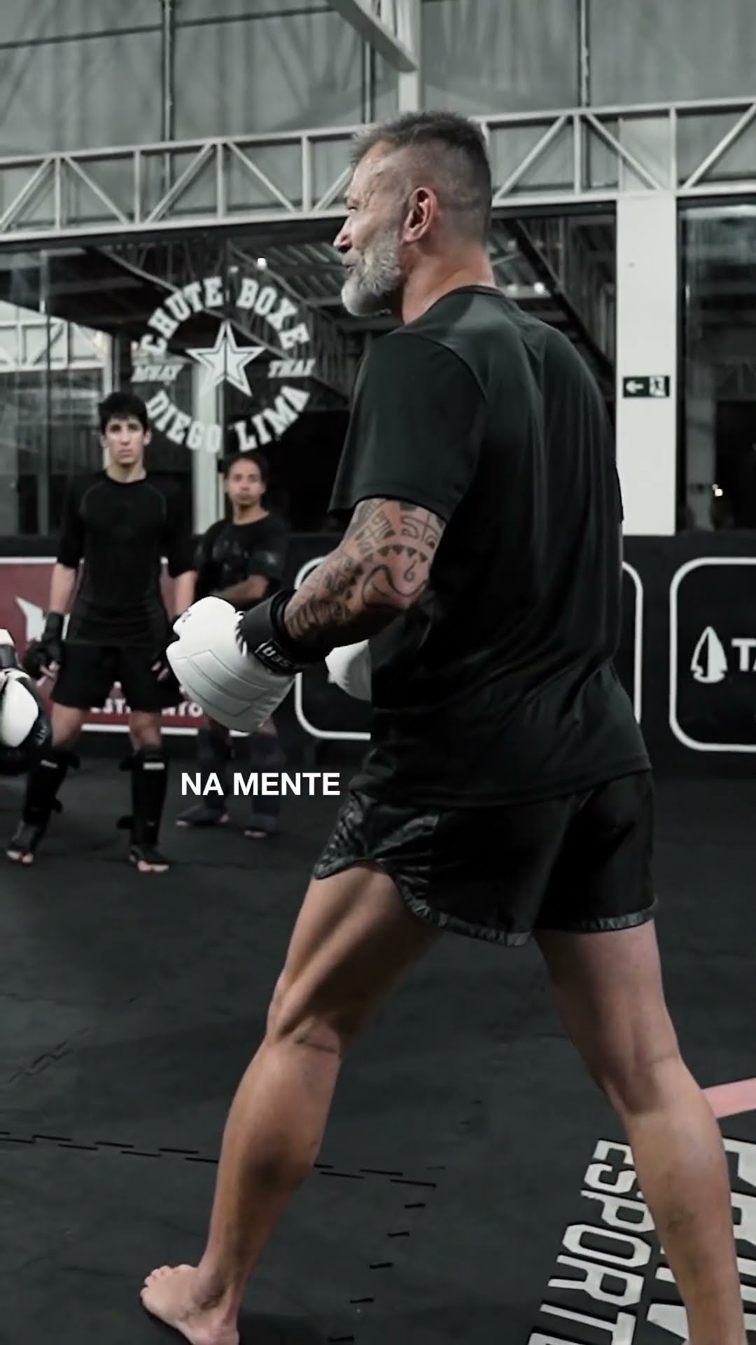 O poder de cada golpe sai das pernas. Você já aprendeu isso nos treinos?? ?? #muaythai